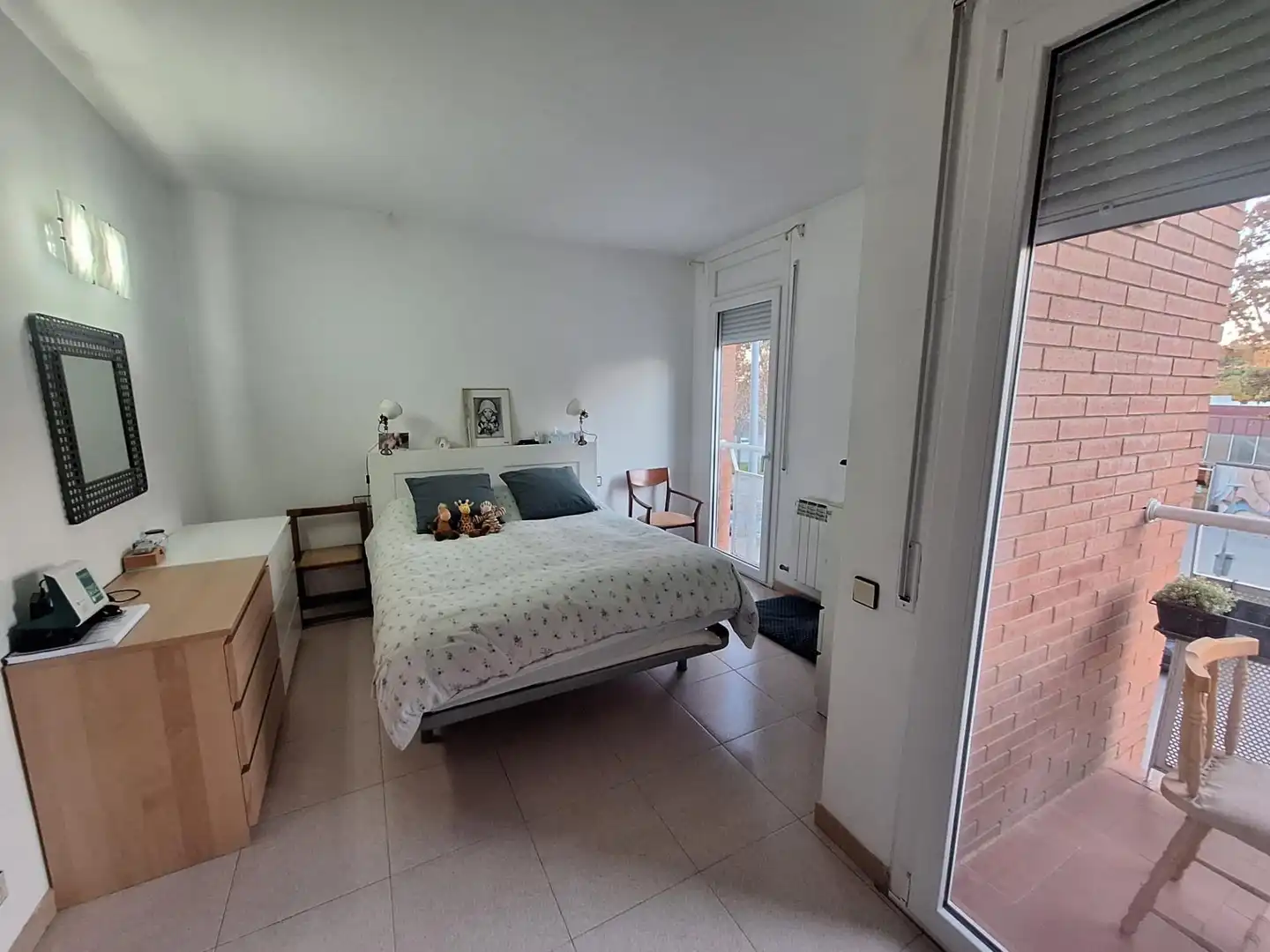 Habitación de Casa adosada en venta en Sabadell con Aire acondicionado, Jardín privado y Terraza