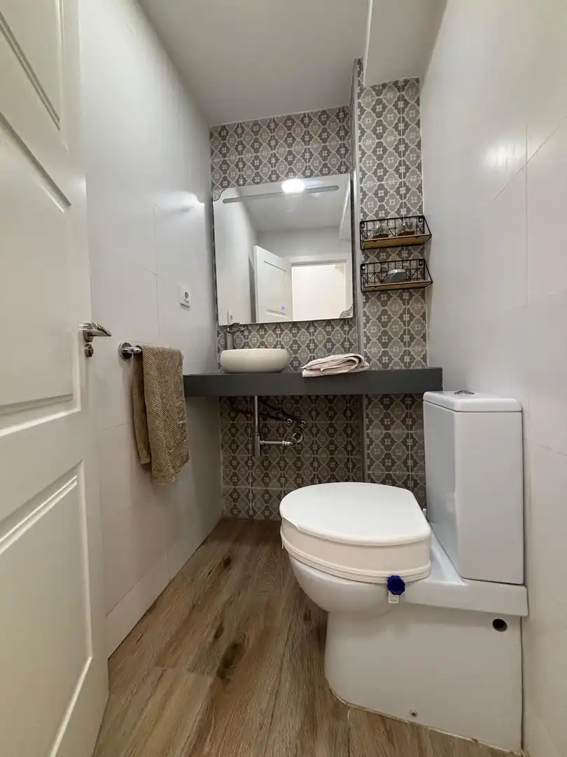 Badezimmer von Wohnung zum Verkauf in Cádiz mit Terrasse