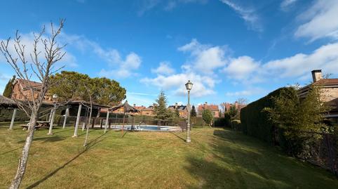 Photo 2 of Single-family semi-detached for sale in Calle Fresno, El Cantizal, Madrid