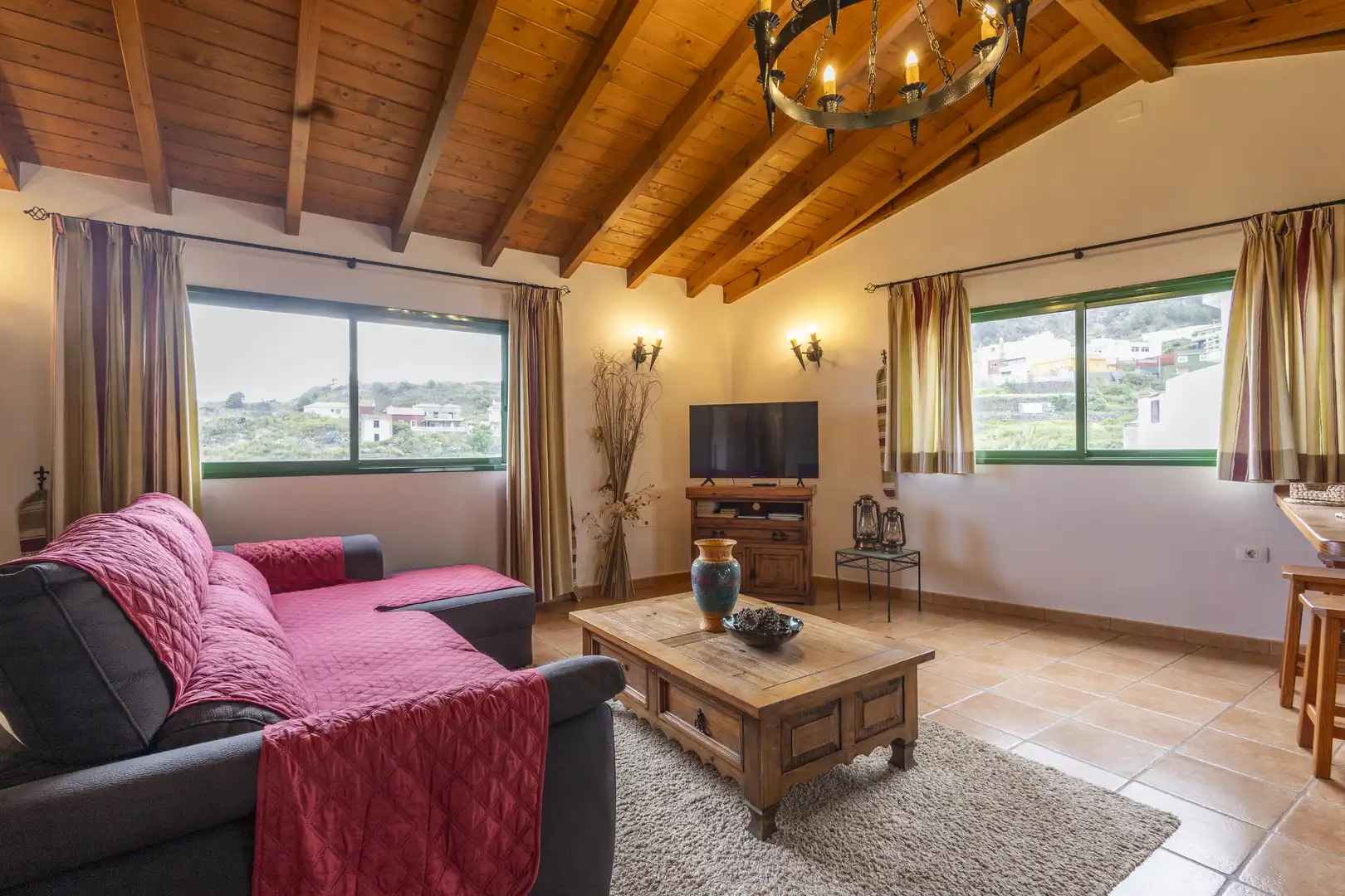 Sala de estar de Casa o chalet en venta en Icod de los Vinos con Jardín privado, Terraza y Trastero