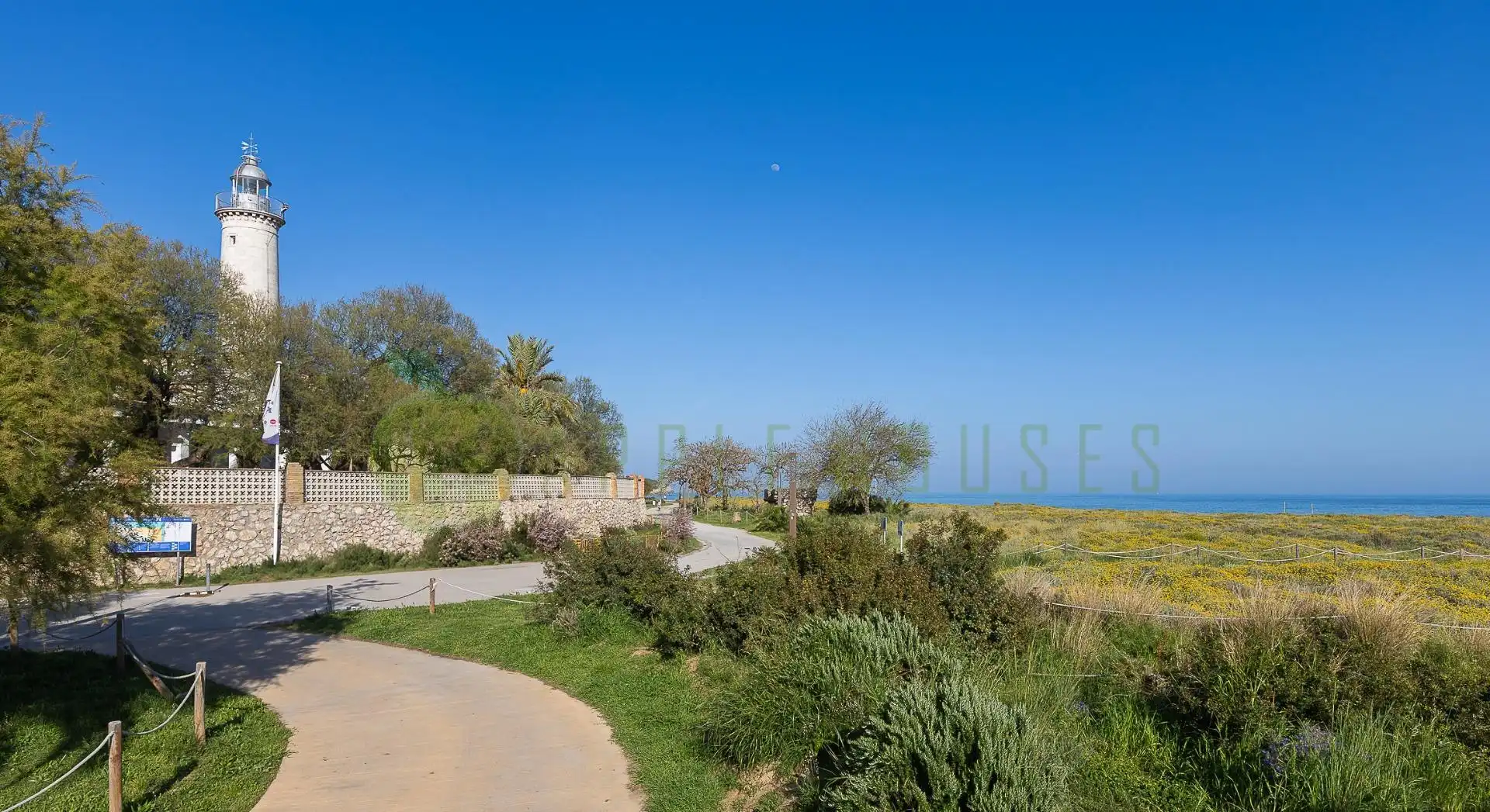 Casa o chalet en venta en Vilanova i la Geltrú con Aire acondicionado, Calefacción y Jardín privado