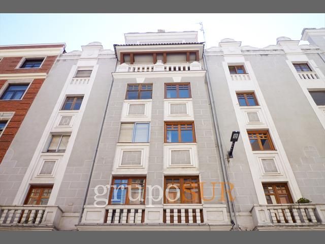 Exterior view of Flat for sale in Valladolid Capital  with Heating and Parquet flooring
