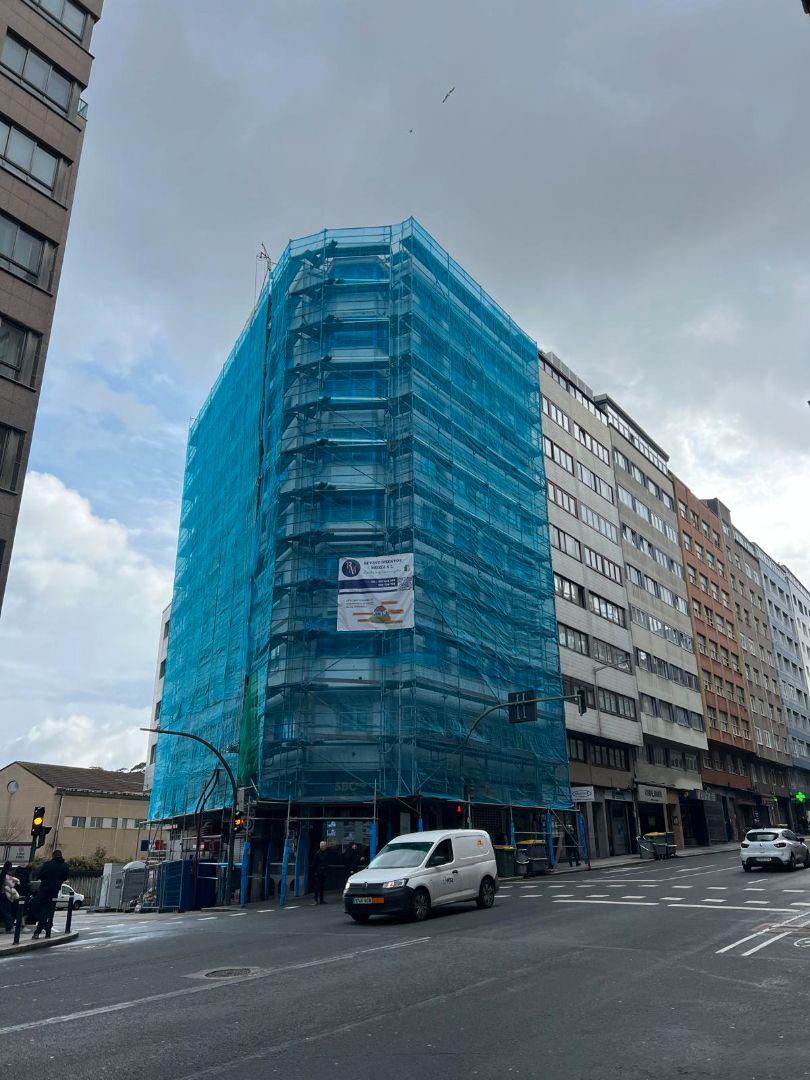 Wohnung zur Miete in Ronda Nelle, Paseo de los Puentes - Santa Margarita, Centro - Juan Flórez - Plaza Pontevedra