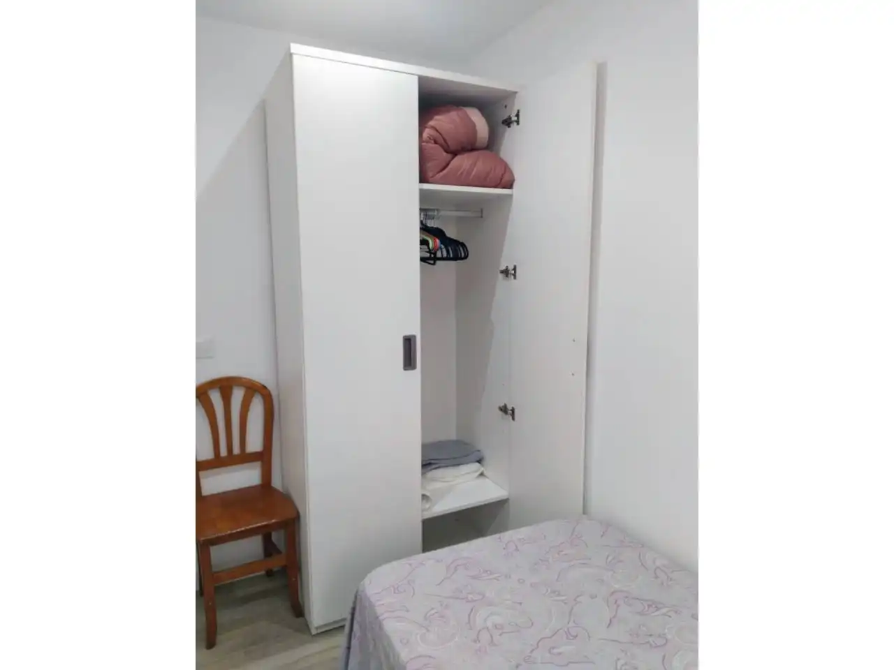 Bedroom of Flat for rent in Burgos  with Heating and Furnished