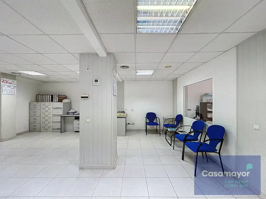 Oficina en venta en Calle General Primo de Rivera, Barrio del Centro
