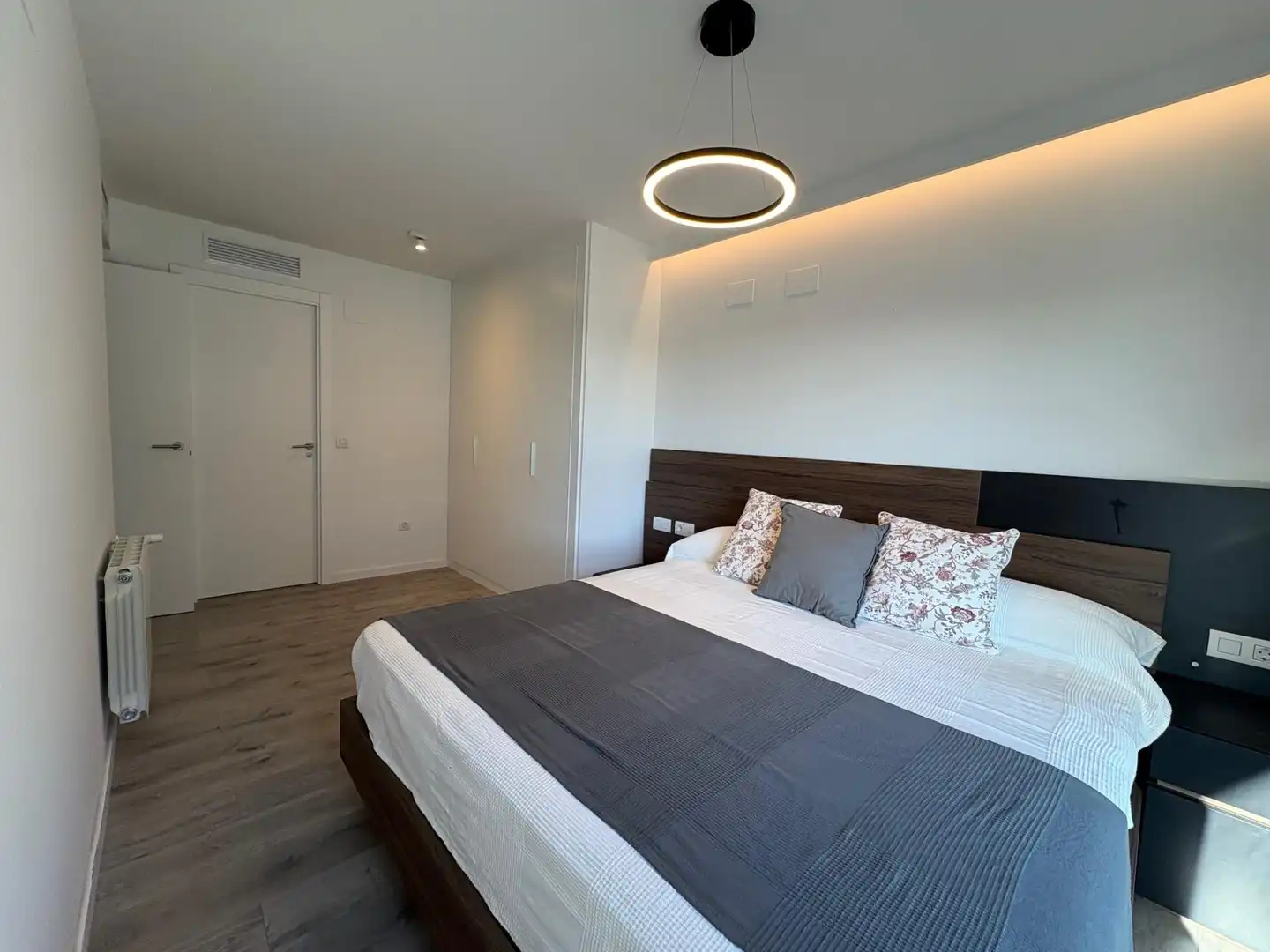 Habitación de Piso en venta en Valencia con Aire acondicionado, Calefacción y Parquet
