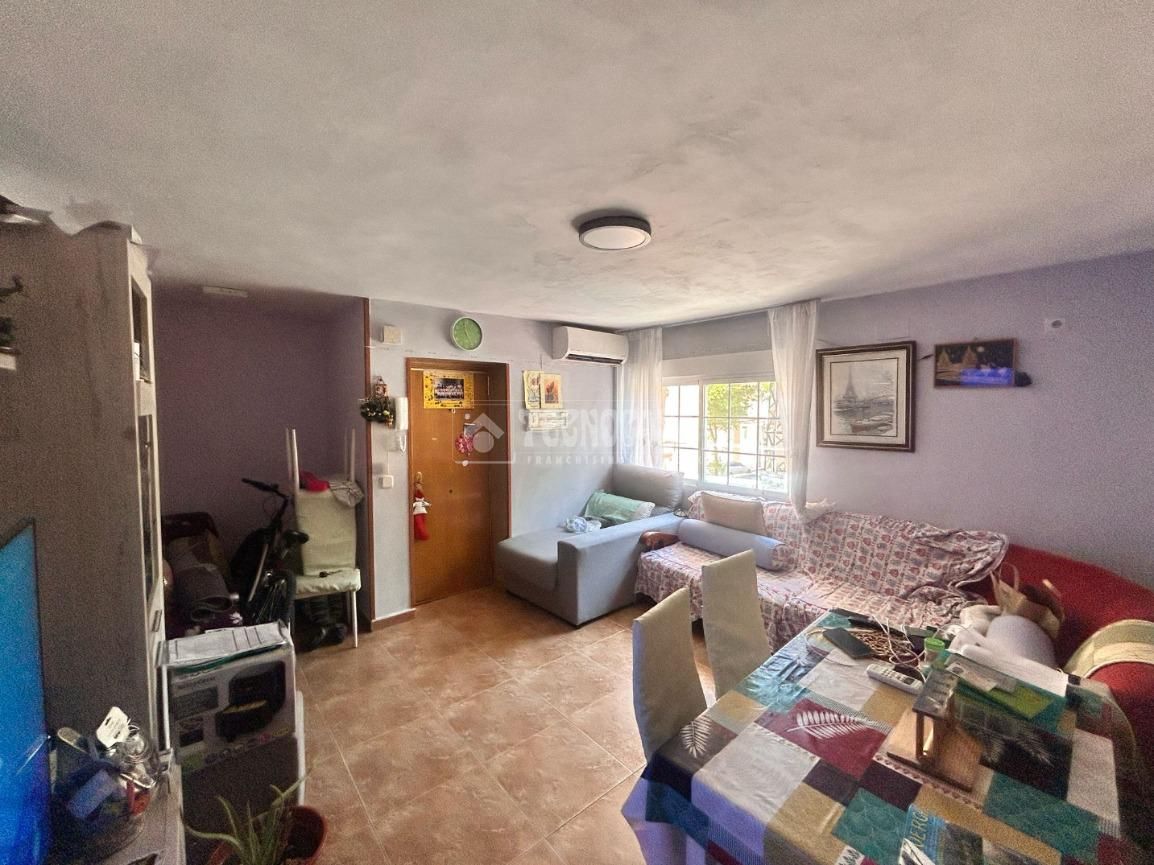 Living room of Flat for sale in  Madrid Capital  with Air Conditioner