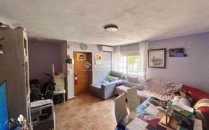 Living room of Flat for sale in  Madrid Capital  with Air Conditioner