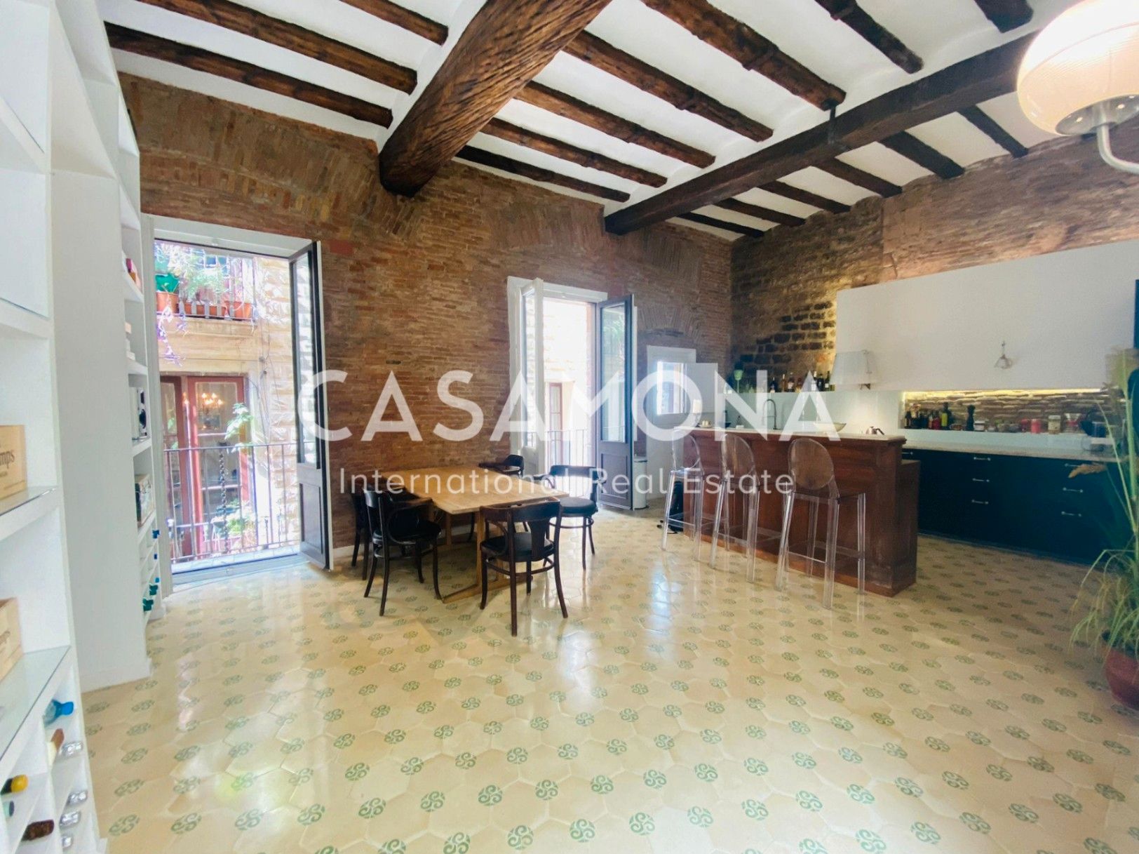 Vista exterior de Apartament en venda en  Barcelona Capital amb Terrassa