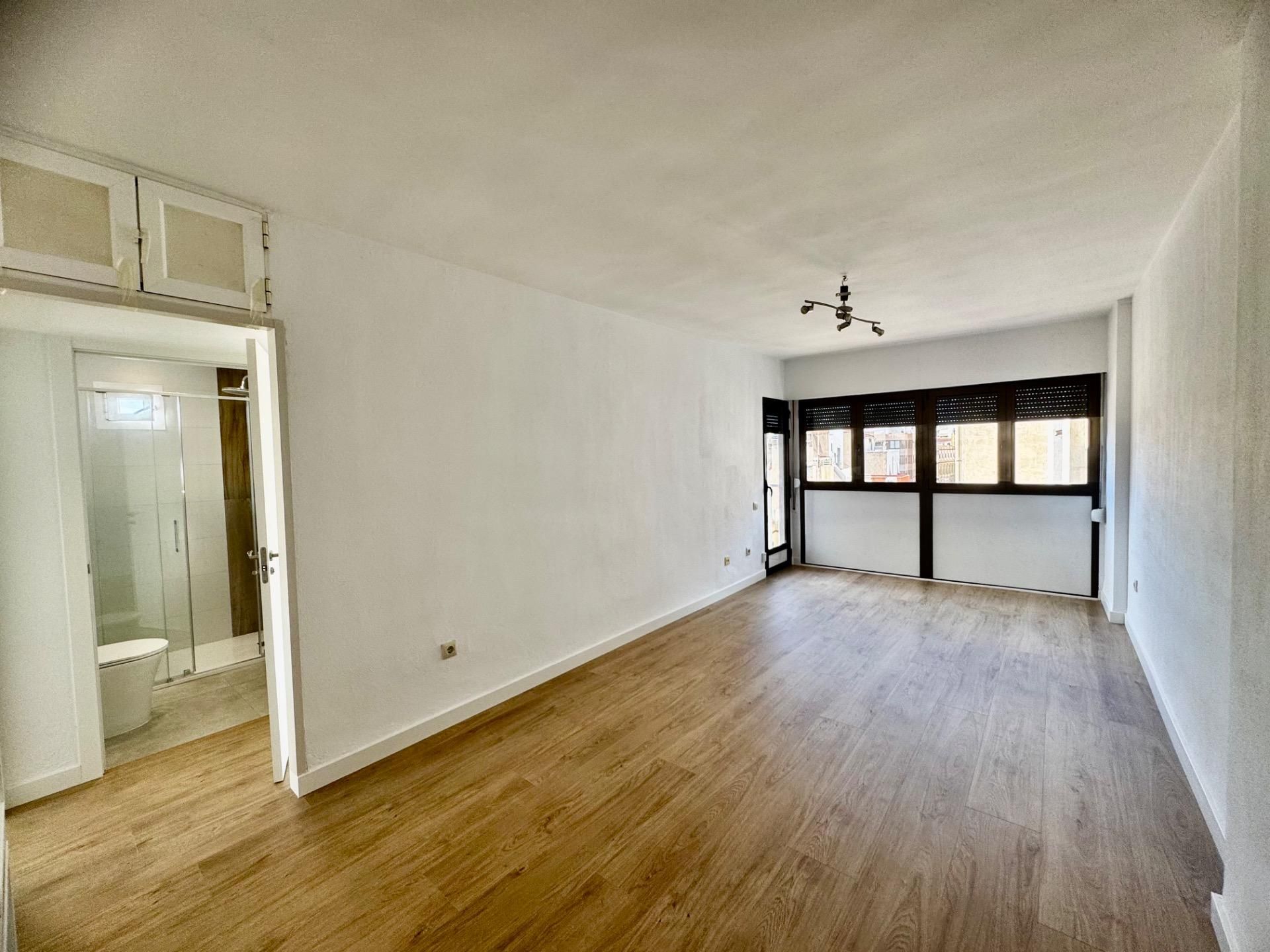 Living room of Flat to rent in Alicante / Alacant  with Heating and Balcony