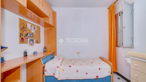 Foto 4 de Casa adosada en venta en Rute, Córdoba