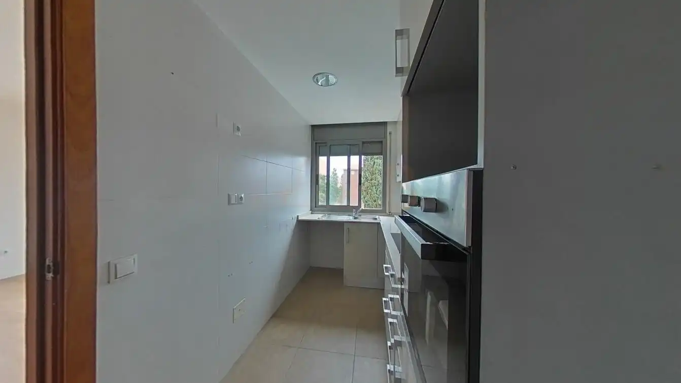 Cocina de Piso en venta en Castelldefels con Piscina comunitaria