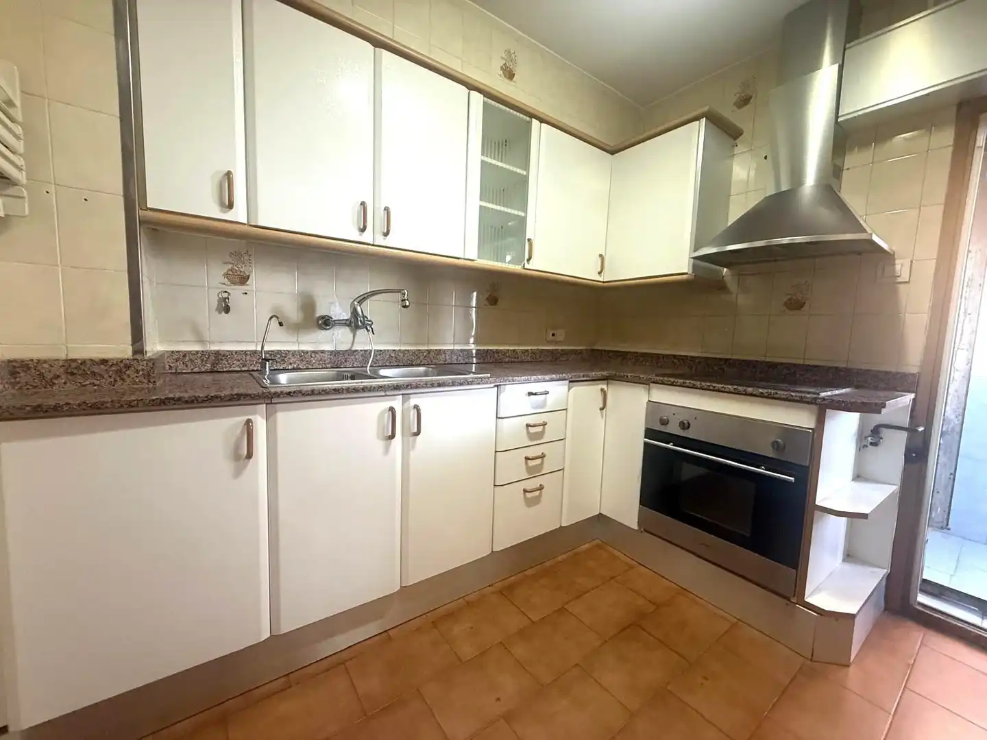 Cuina de Pis en venda en Granollers amb Calefacció i Balcó