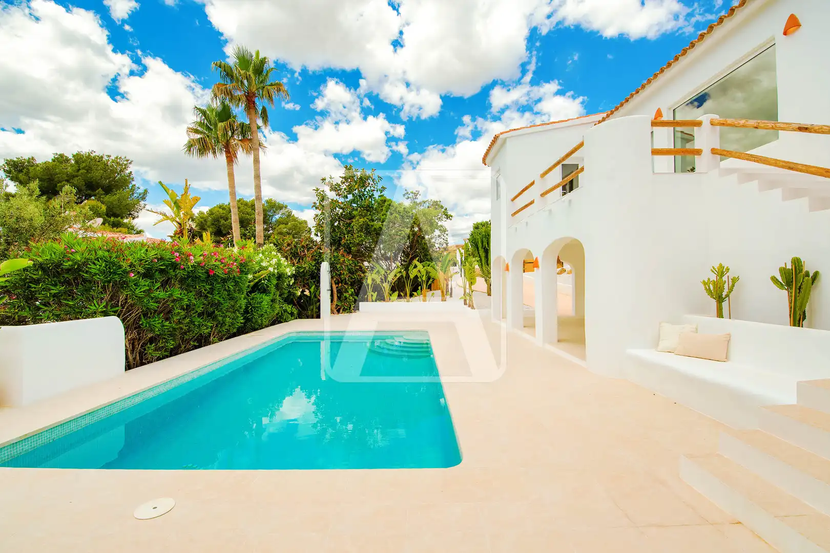Piscina de Casa o xalet en venda en Benissa amb Aire condicionat, Calefacció i Jardí privat