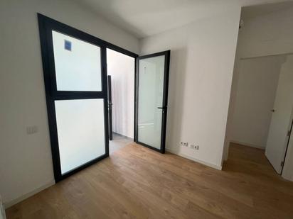 Flat for sale in Granollers  with Air Conditioner