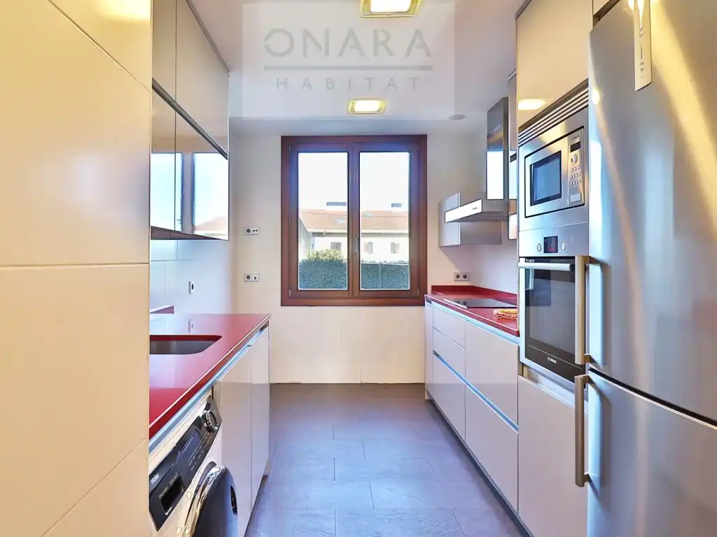 Kitchen of Duplexes for sale in Hondarribia