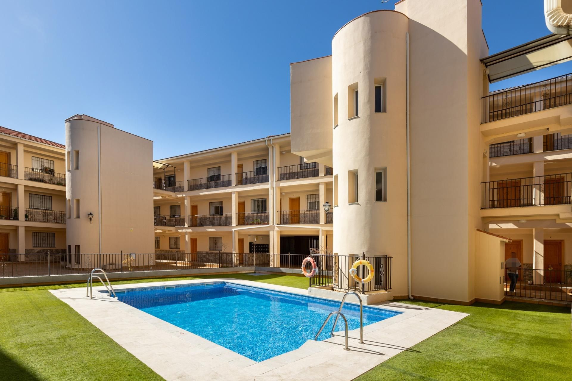 Swimming pool of Apartment for sale in Churriana de la Vega  with Air Conditioner, Heating and Private garden
