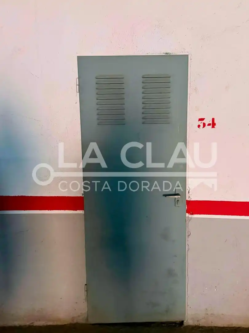 Garage for sale in Salou