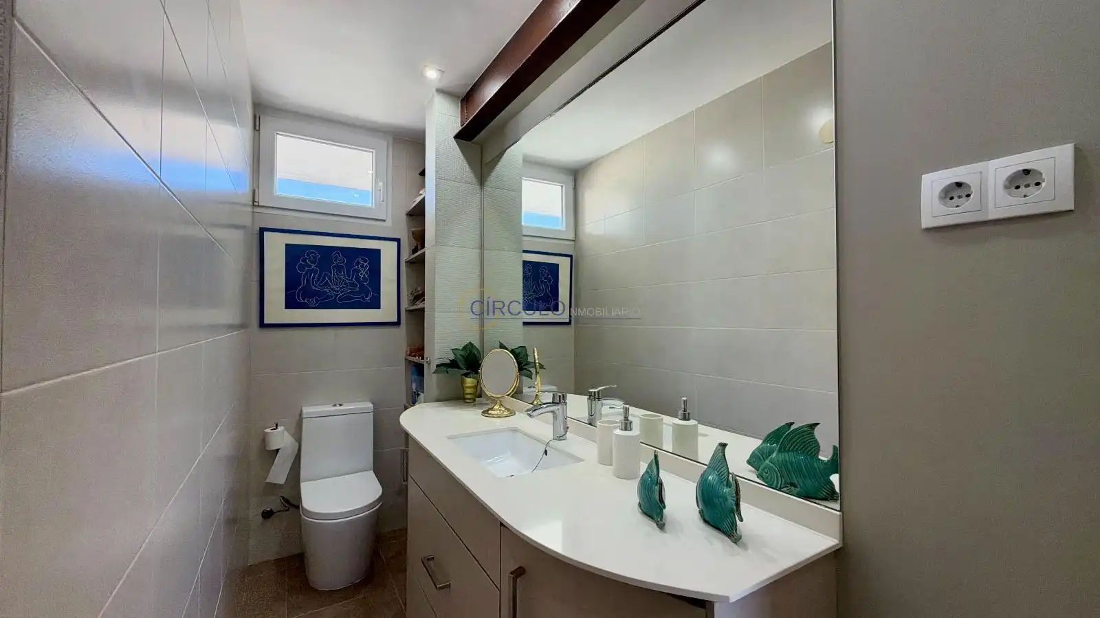 Baño de Piso en venta en Águilas con Amueblado