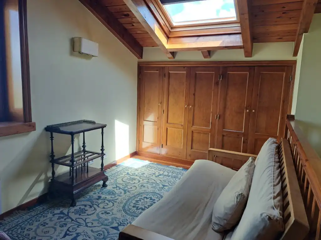 Schlafzimmer von Haus oder Chalet zur Miete in Osséja mit Heizung, Privatgarten und Möbliert