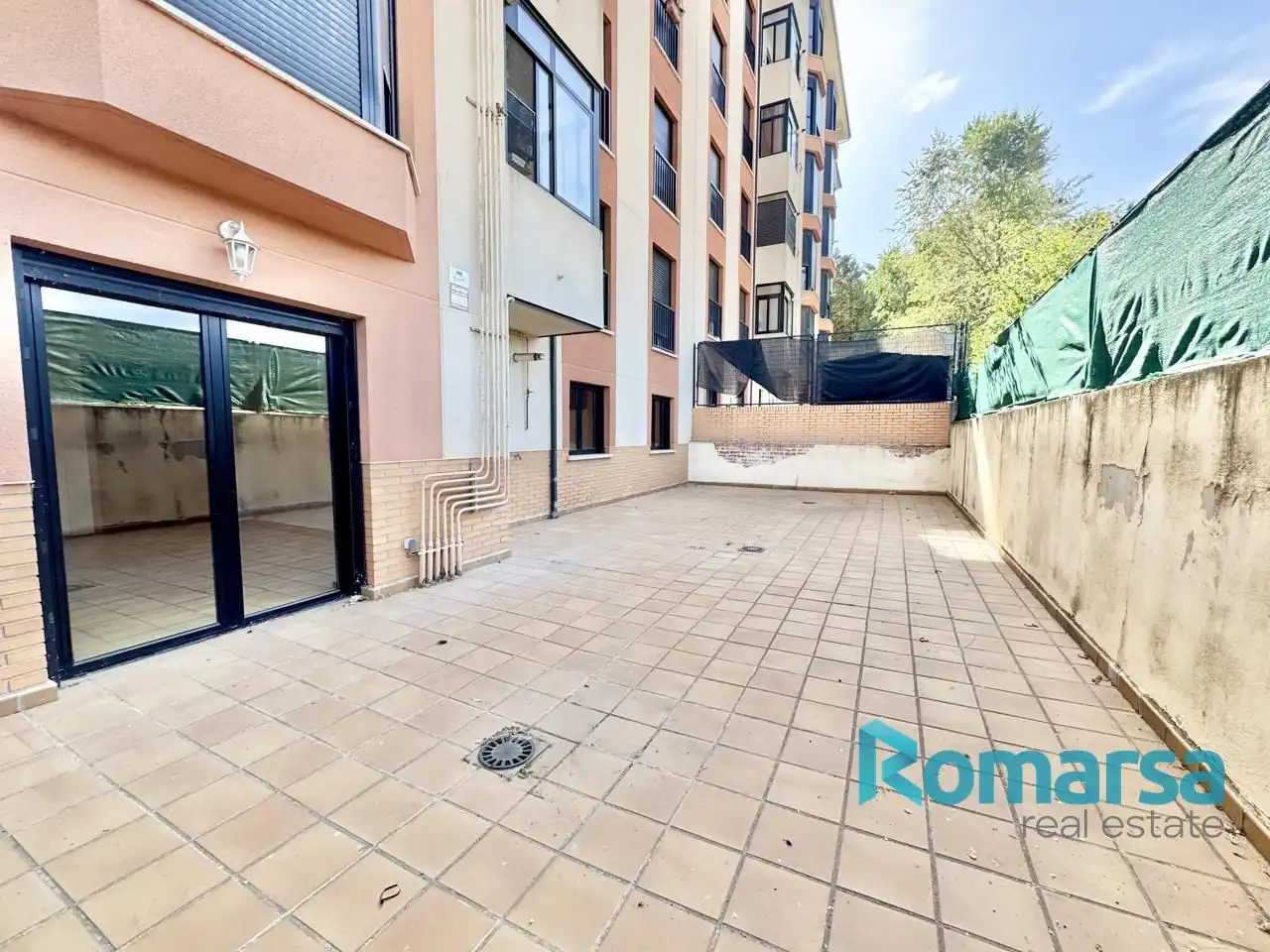 Vista exterior de Planta baixa en venda en Ávila amb Calefacció, Jardí privat i Terrassa