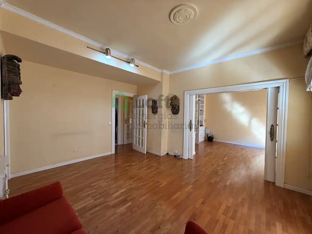 Flat with lift for sale in Santa Marina