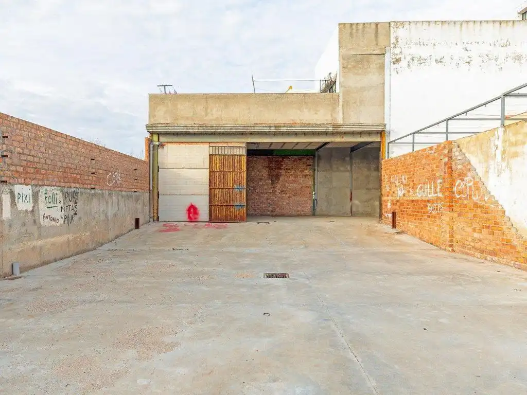 Parking of Commercial properties for sale in La Rinconada