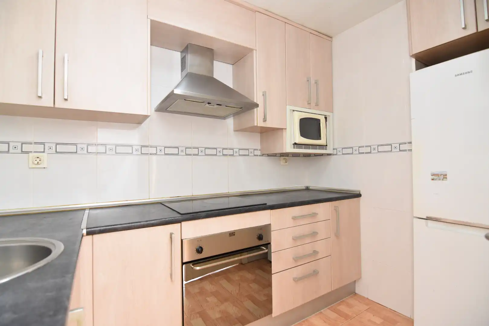 Küche von Wohnung zum Verkauf in Pineda de Mar mit Balkon