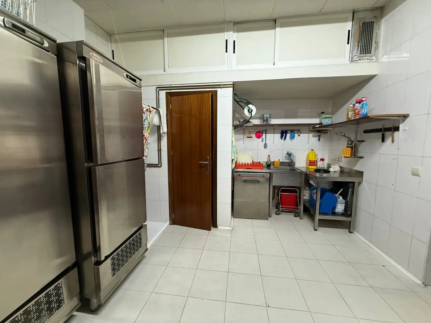 Kitchen of Commercial properties for sale in Socuéllamos  with Air Conditioner, Heating and Furnished
