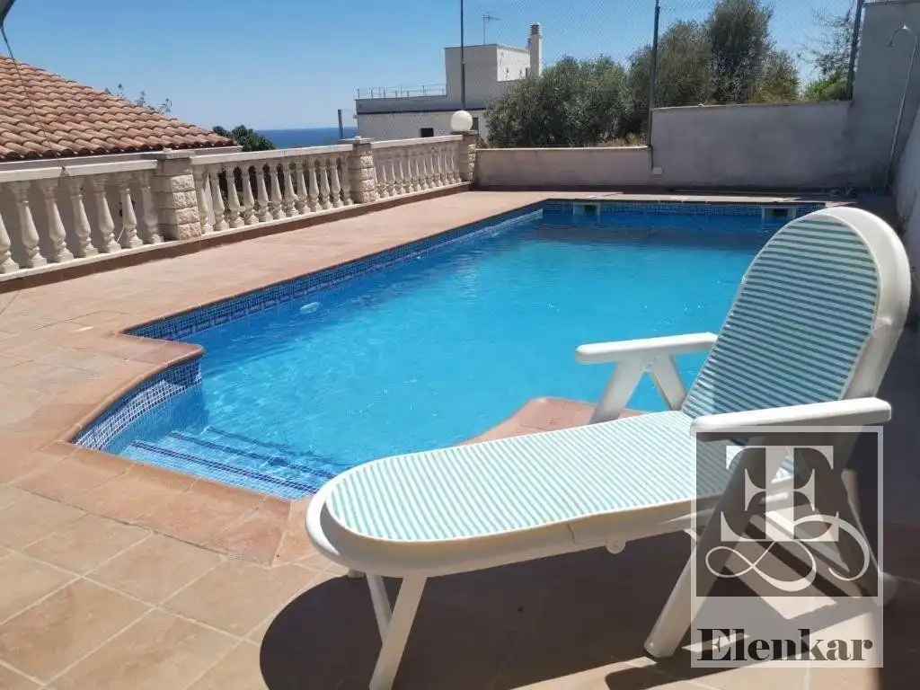 Haus mit Pool zum Verkauf in VALLES