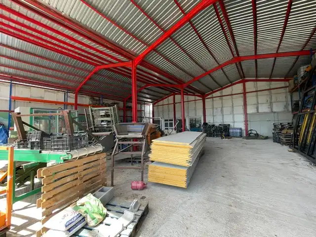 Fabrikhallen zur Miete in Valencia