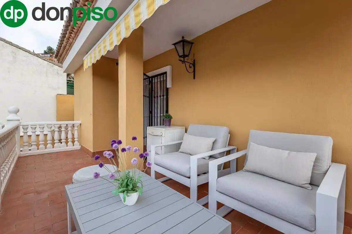 Terrace of Houses for sale in Granada  with Air Conditioner, Heating and Terrace