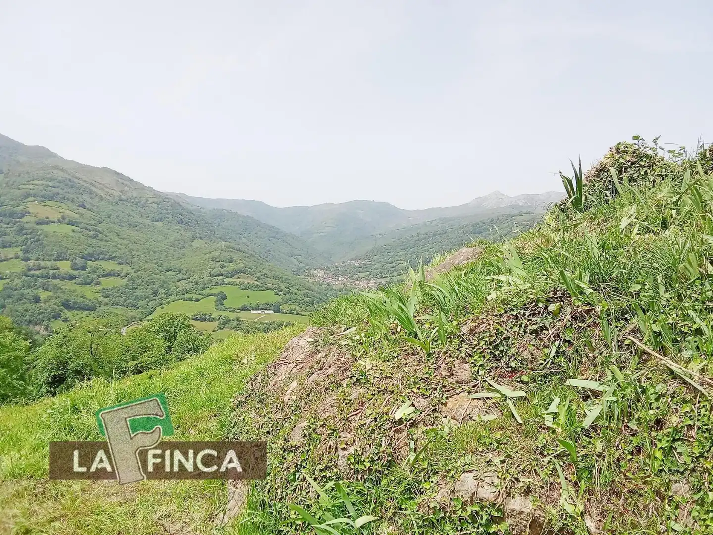 Residencial en venta en Lena