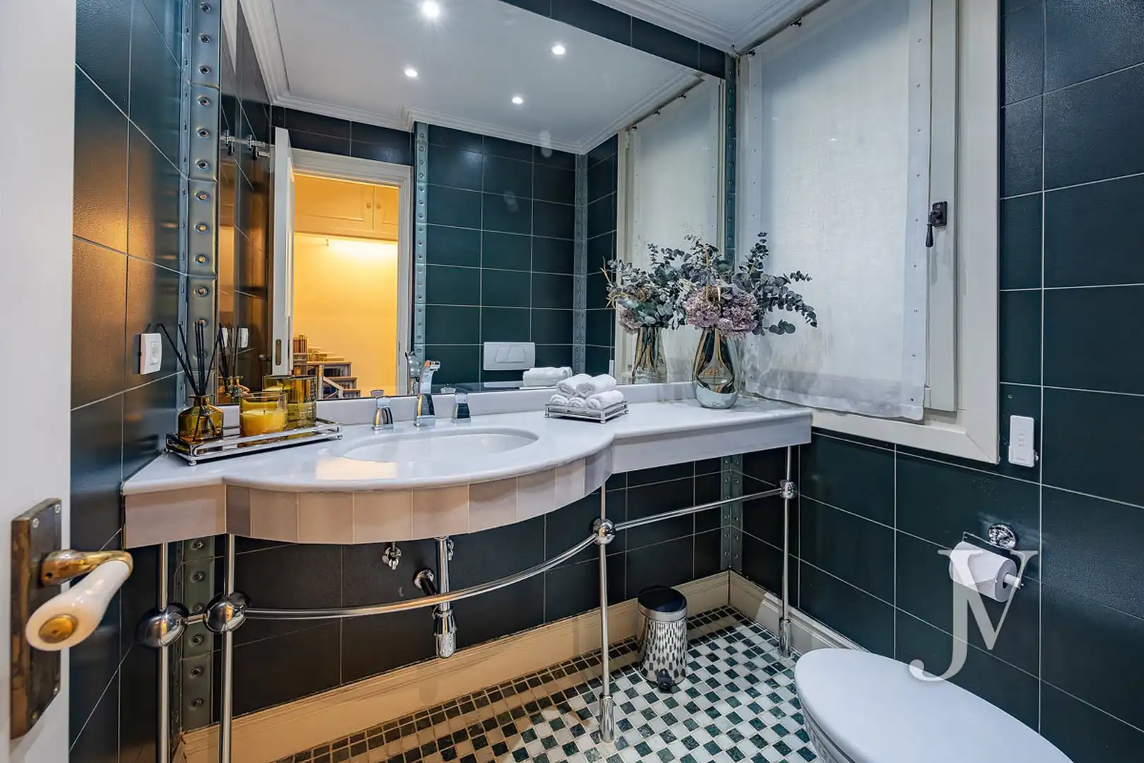 Baño de Casa o chalet en venta en Madrid con Aire acondicionado, Calefacción y Jardín privado