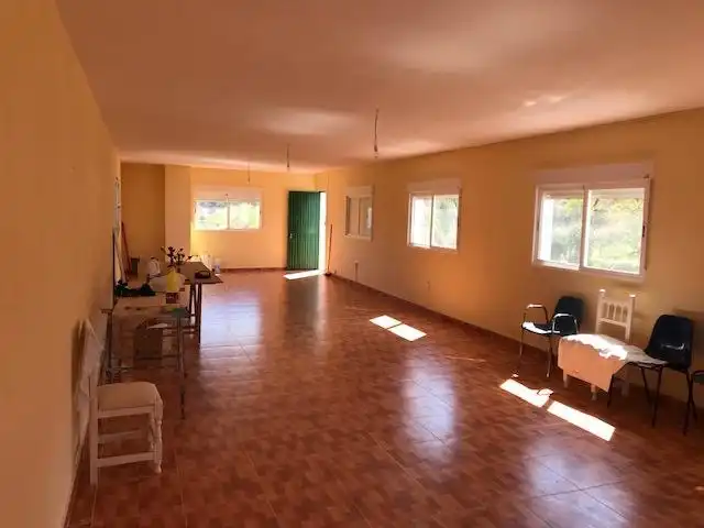 Esszimmer von Grundstücke zum Verkauf in La Zubia