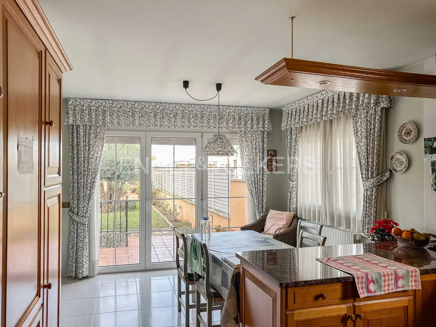 Dining room of Houses for sale in Olèrdola  with Air Conditioner, Heating and Private garden
