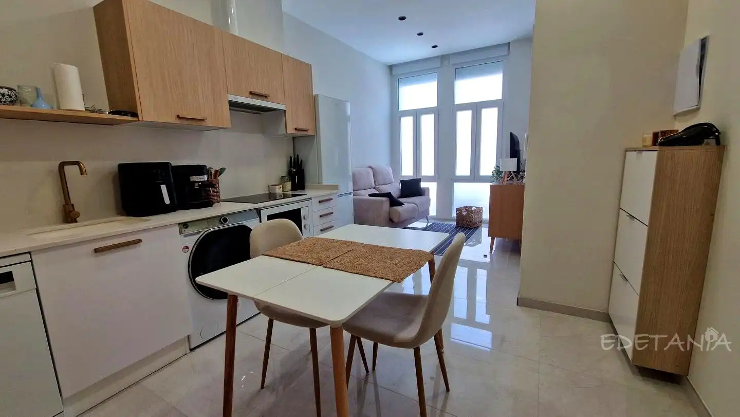 Sala de estar de Estudio de alquiler en Moncada con Aire acondicionado y Amueblado