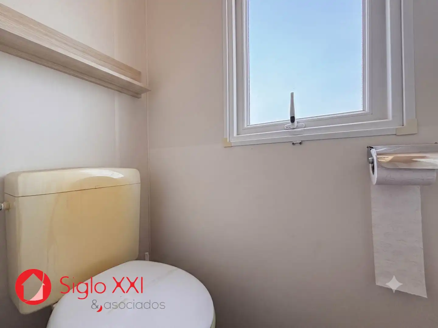 Badezimmer von Country house zum Verkauf in Almazora / Almassora mit Heizung, Privatgarten und Möbliert