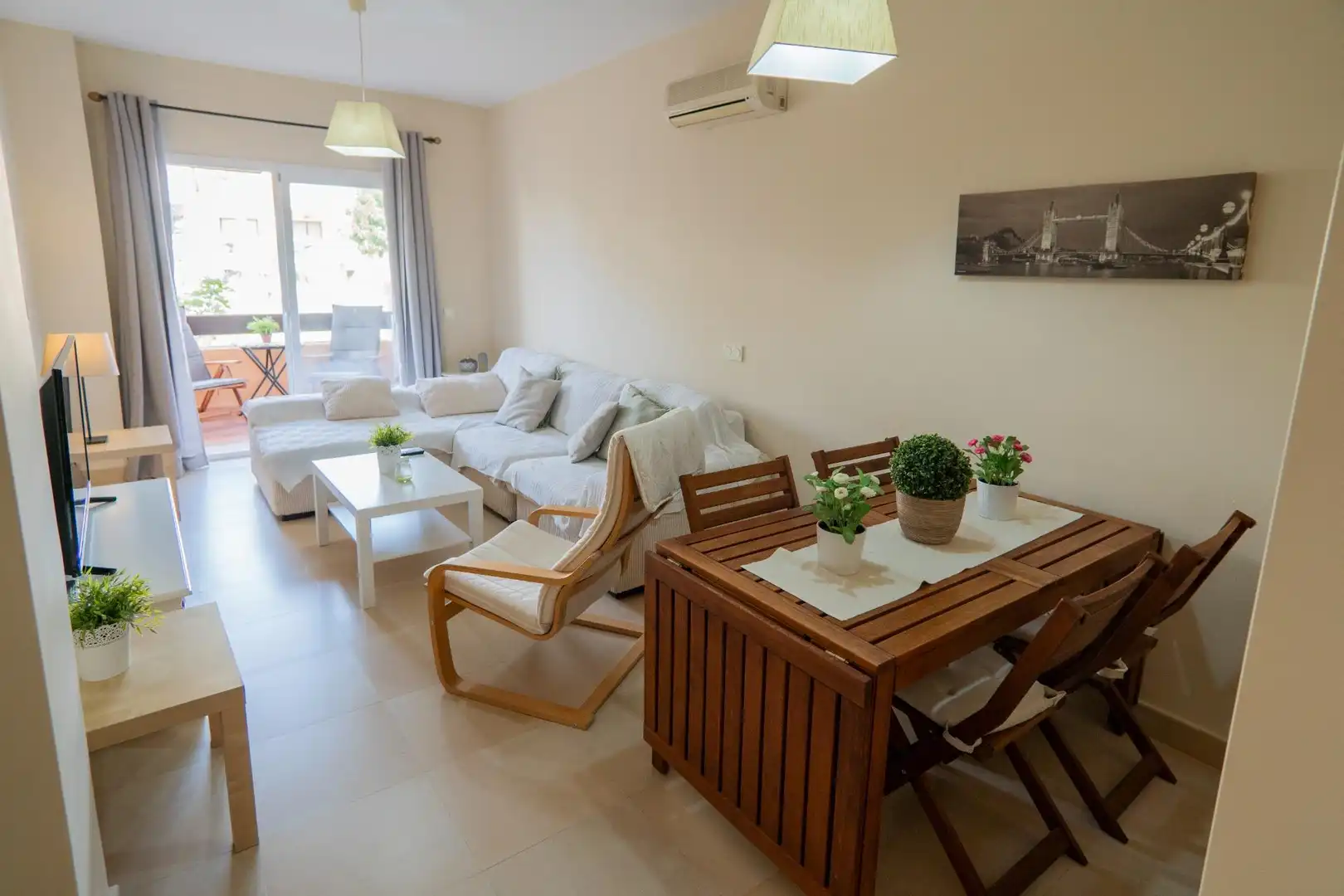 Wohnung zur Miete in Caleta de Vélez