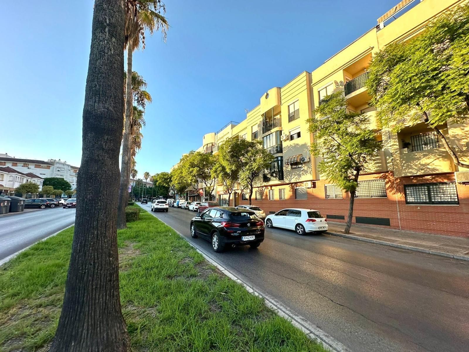 Vista exterior de Pis en venda en Jerez de la Frontera amb Aire condicionat, Terrassa i Traster