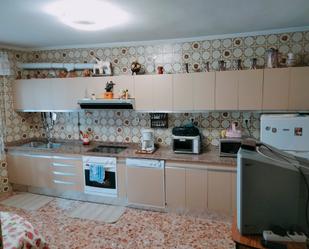 Kitchen of House or chalet for sale in Manganeses de la Polvorosa  with Furnished