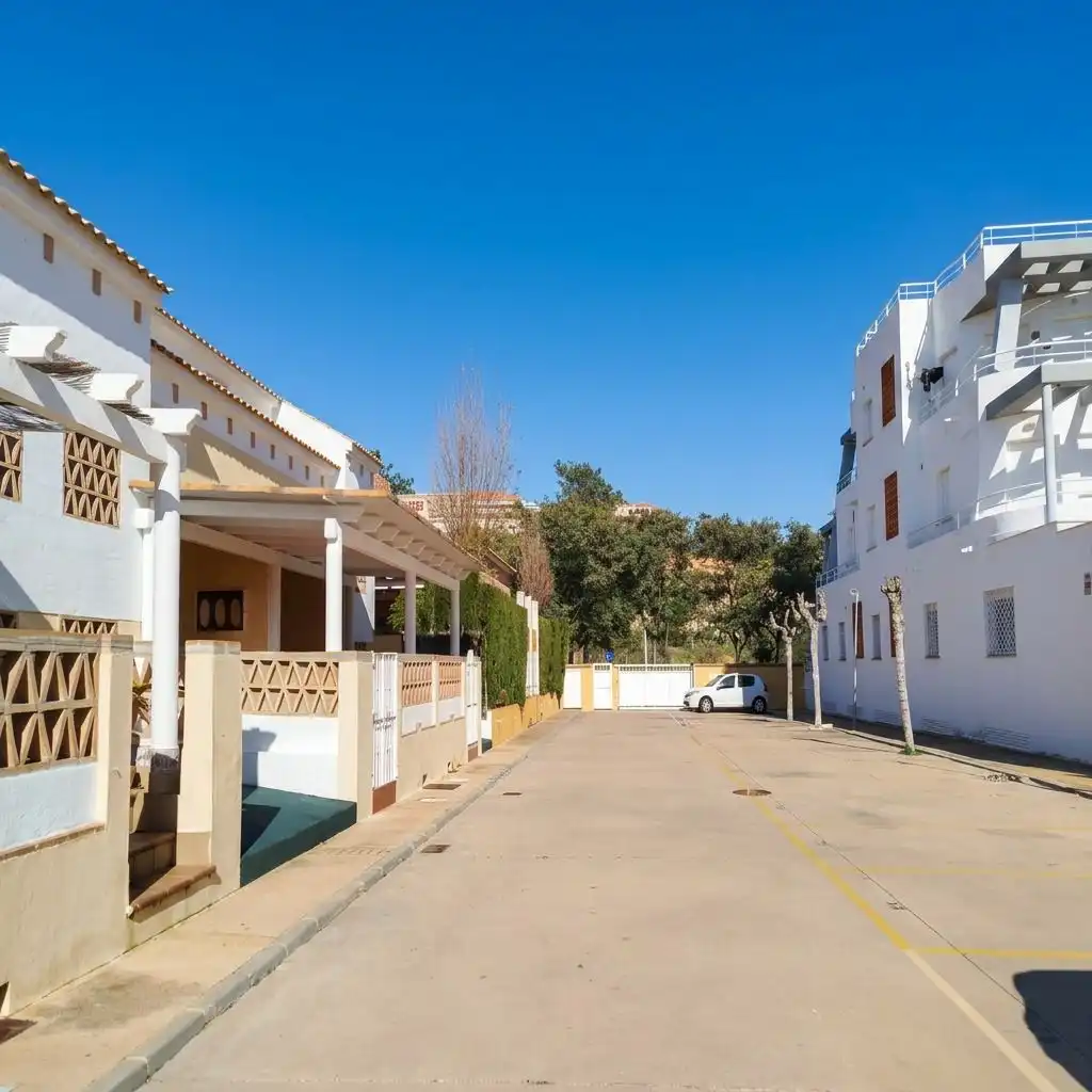 Terraced house for sale in Avenida del RIO FRIO, imagen 3