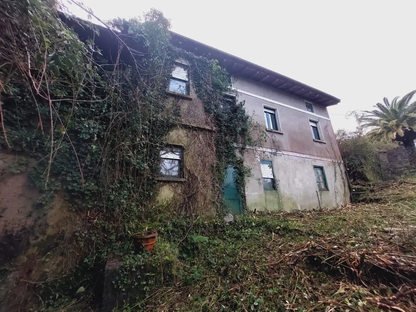 Country house zum Verkauf in Morga
