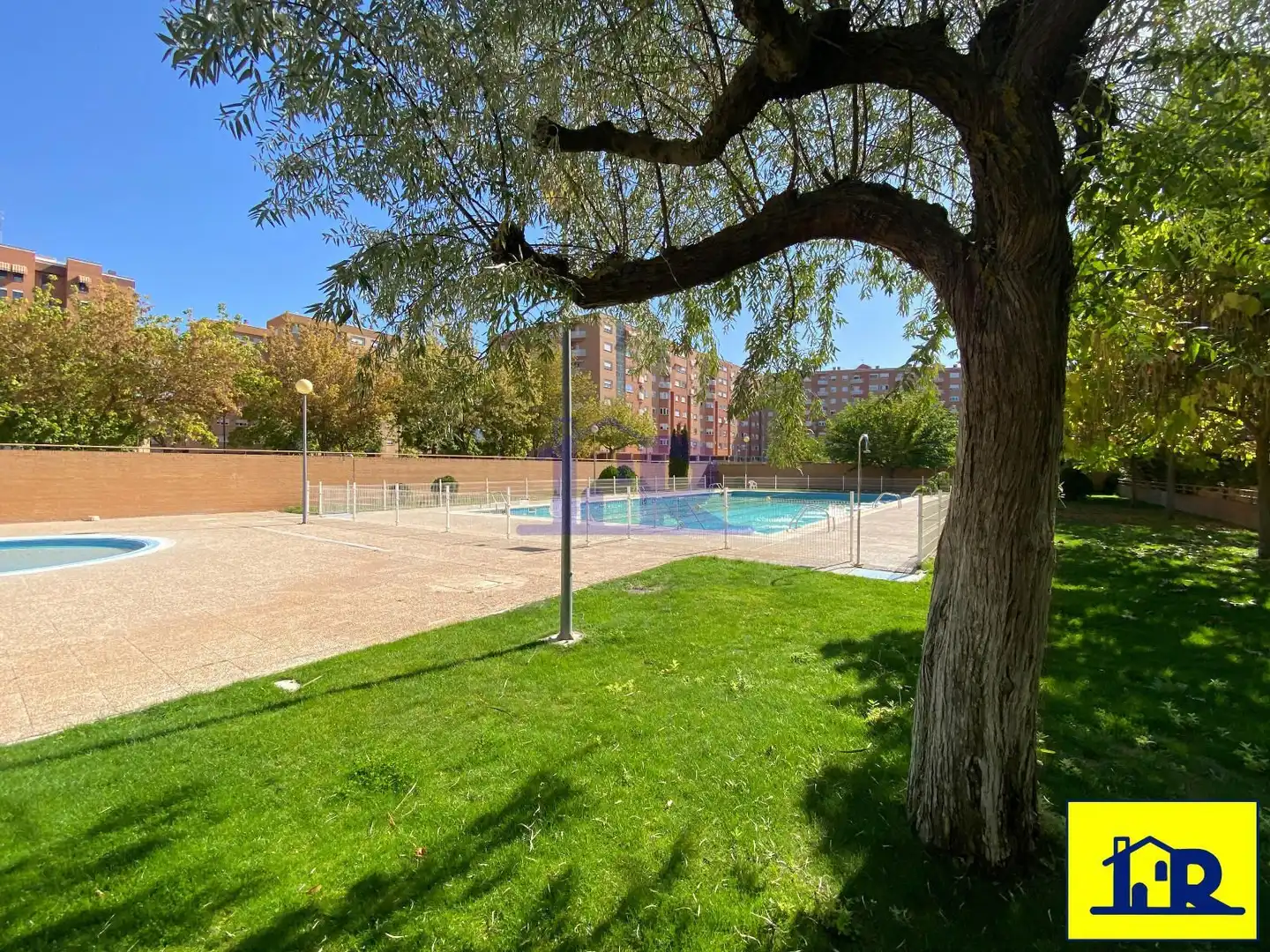 Piscina de Àtic de lloguer en Cuenca amb Calefacció, Terrassa i Piscina
