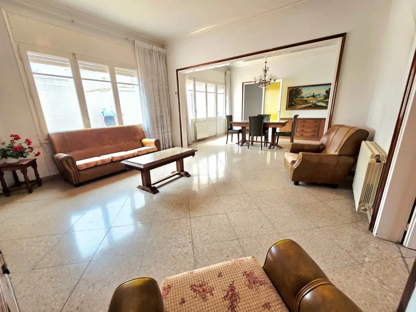 Sala d'estar de Casa o xalet en venda en Terrassa amb Calefacció i Terrassa