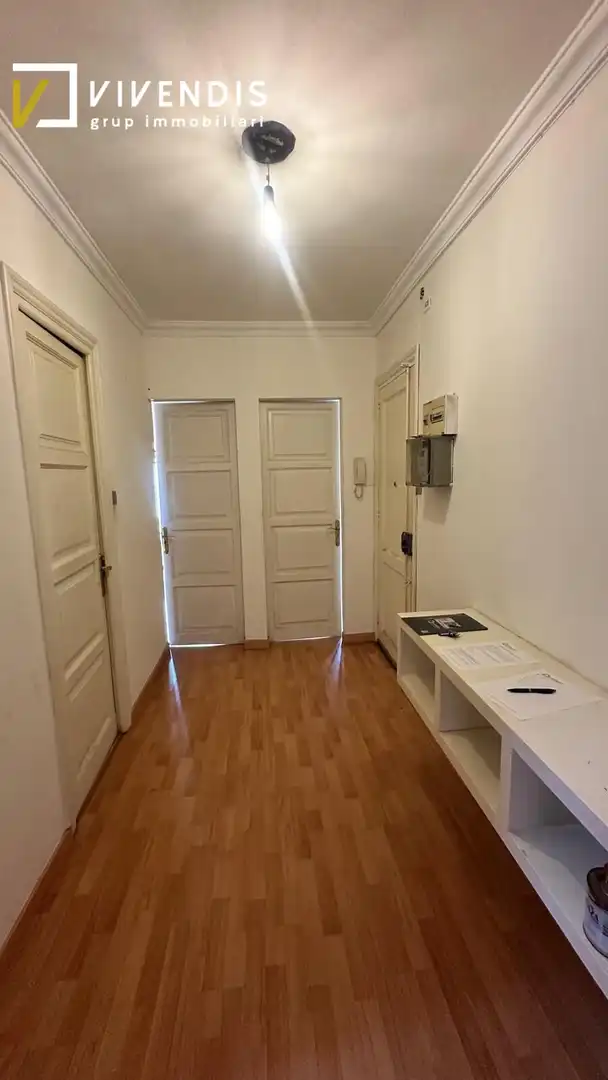 Piso en venta en Lleida con Calefacción, Terraza y Balcón