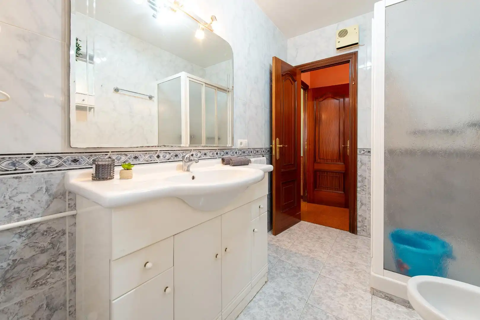 Baño de Planta baja en venta en A Coruña Capital 