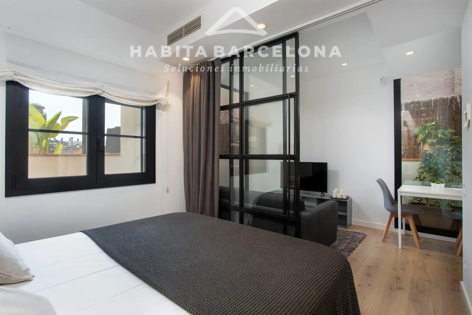 Habitación de Ático en venta en Barcelona con Aire acondicionado, Calefacción y Terraza