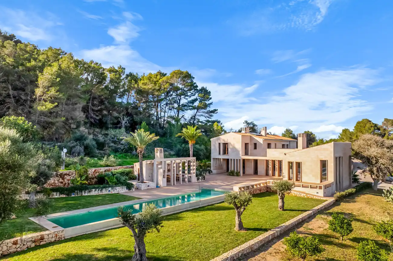 Vista exterior de Finca rústica en venda en Felanitx amb Aire condicionat, Calefacció i Terrassa