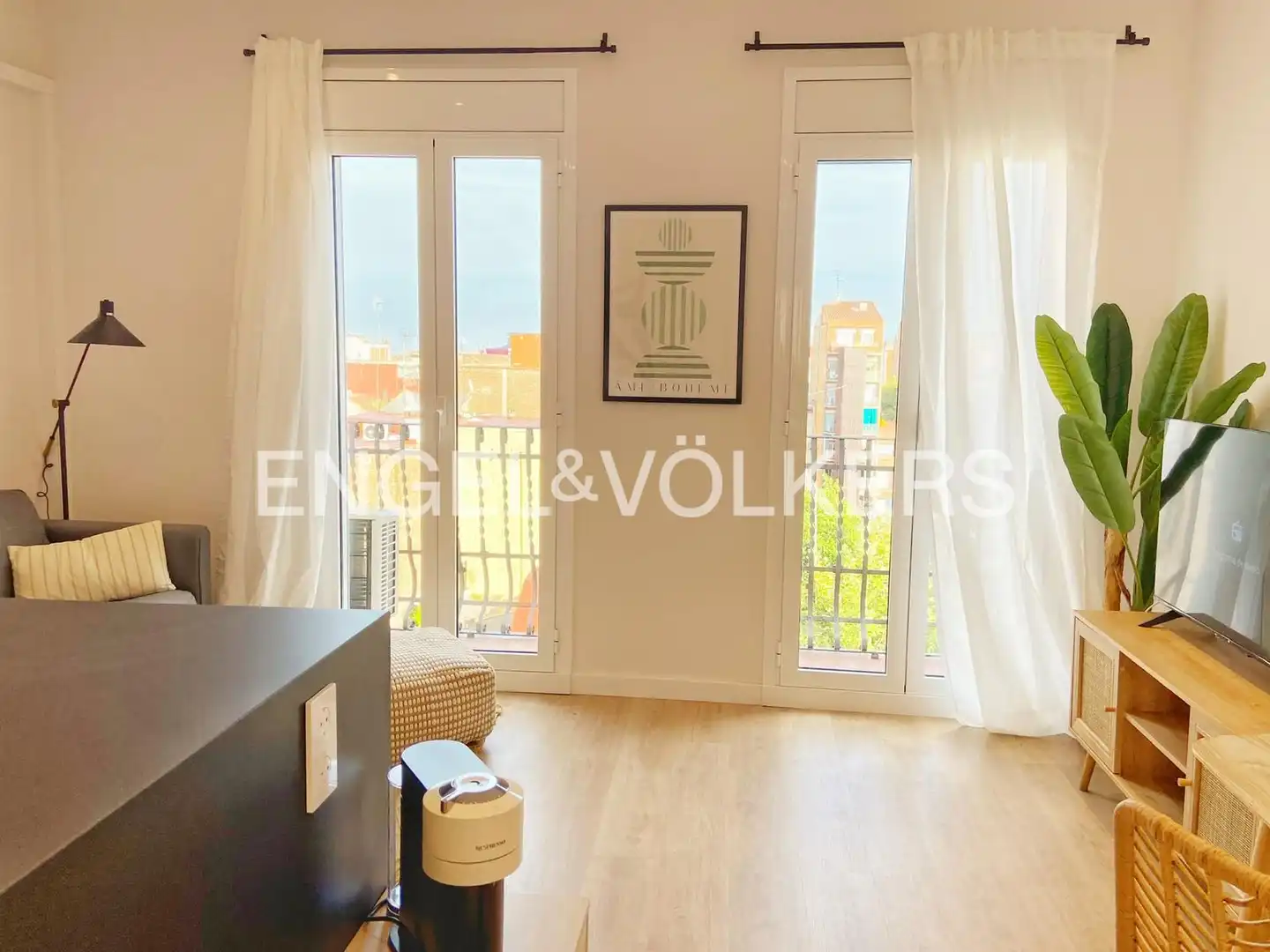 Flat for sale in El Camp de l'Arpa del Clot